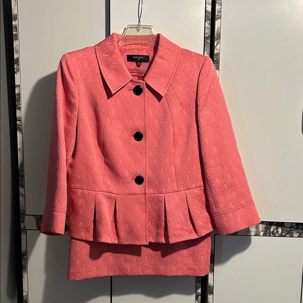 Nine West Pink Textured Skirt Set